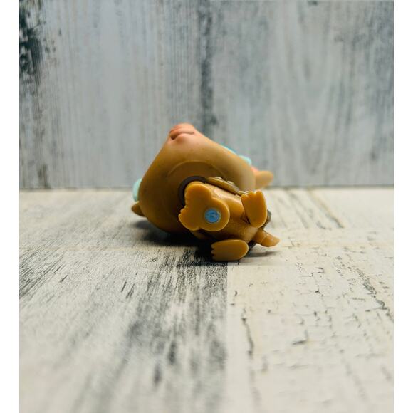 Littlest Pet Shop LPS Armadillo and Accessory EUC - Picture 3 of 3